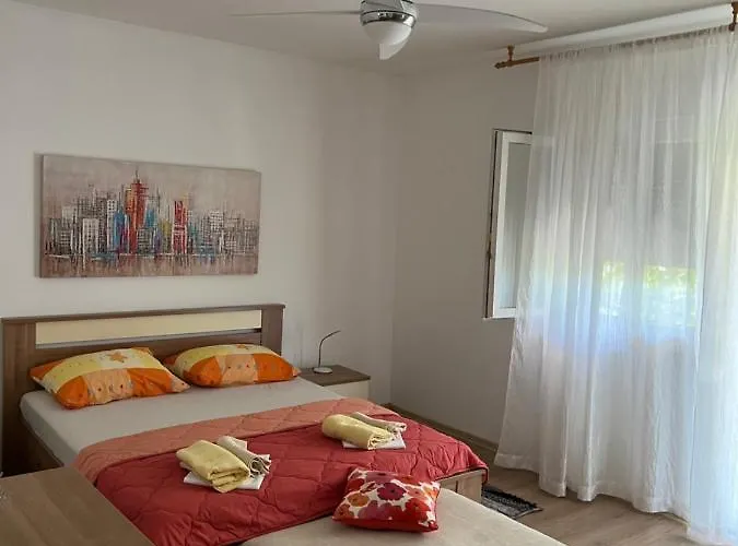 Petra Apartman *